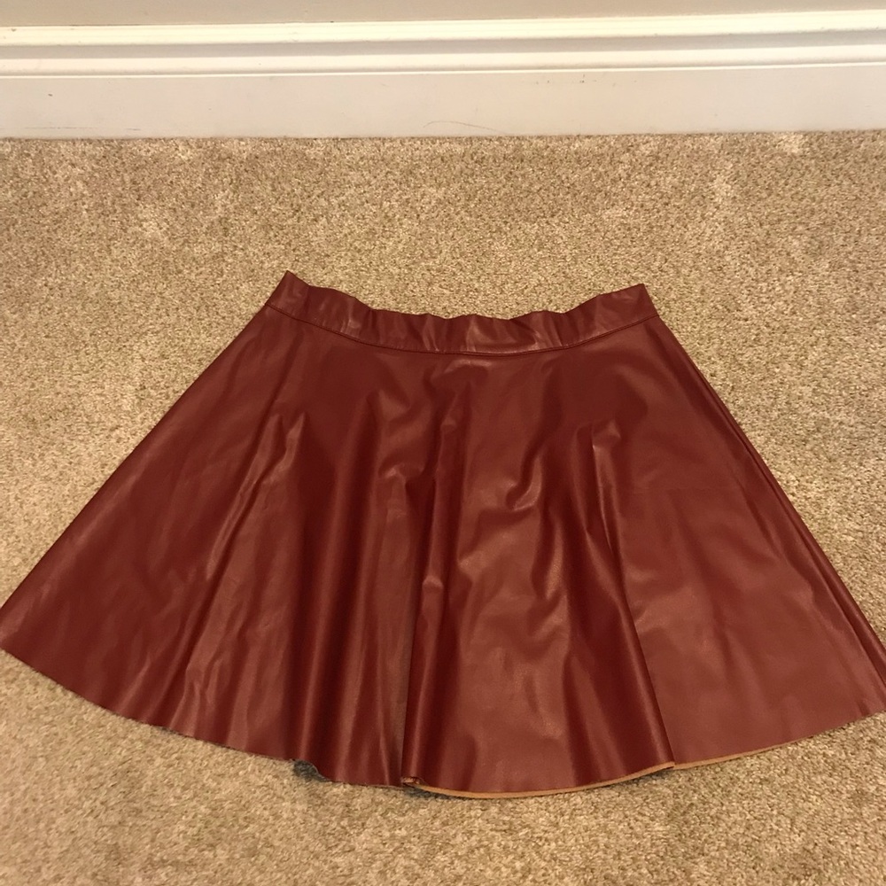 Women's Faux Leather Skater Skirt - Burgundy